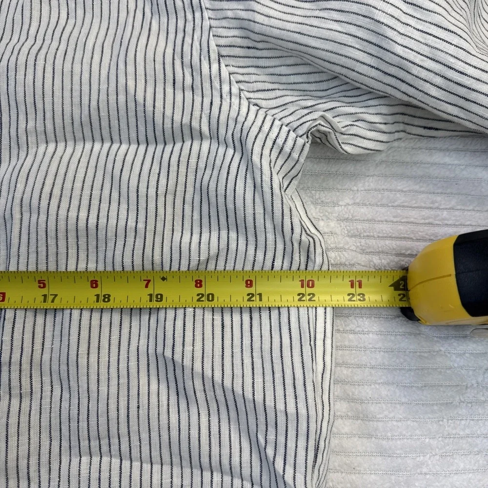 NWT Uniqlo premium linen standup collar shirt White Blue Stripes Medium Preppy - Picture 7 of 11